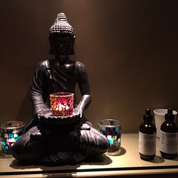 rA Organic Spa - Treatment rooms give off Zen vibes - Day Spas Near Me - Burbank, California rA Organic Spa - Treatment rooms give off Zen vibes - Day Spas Near Me - Burbank, California