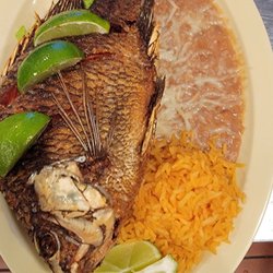 Luis’s Mexican & Seafood - Mojarra frita