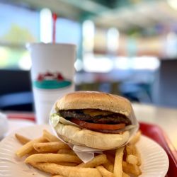 TK Burgers - Big bargain burgah