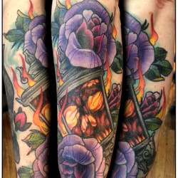 Oculus Tattoo Lounge