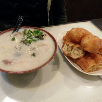 大師傅粥品 - Chinese donut and mixed pork meat with preserved egg and salty egg - Congee Near Me - Hong Kong, HK