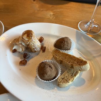 Scoma's Restaurant - Dessert Taster - Seafood Near Me - San Francisco, California Scoma's Restaurant - Dessert Taster - Seafood Near Me - San Francisco, California
