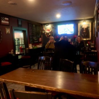 White House - people in a restaurant - Cocktail Bars Near Me - Carson City, Nevada White House - people in a restaurant - Cocktail Bars Near Me - Carson City, Nevada