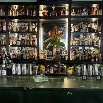 Casa de Montecristo - Bar - Cigar Bars Near Me - San Juan, Puerto Rico