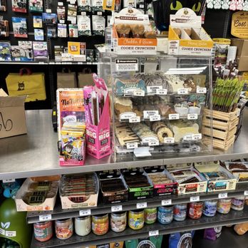 Hollywood Feed - Pet Stores Near Me - Charlotte, North Carolina Hollywood Feed - Pet Stores Near Me - Charlotte, North Carolina