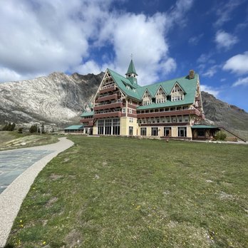 Royal Stewart Dining Room - What a gorgeous building!? - Canadian (New) Near Me - Waterton Park, Alberta Royal Stewart Dining Room - What a gorgeous building!? - Canadian (New) Near Me - Waterton Park, Alberta