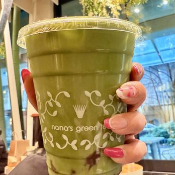 Nana’s Green Tea - Matcha Red Bean Latte with Mochi (Soy Milk) - Japanese Near Me - Seattle, Washington