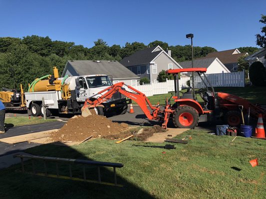 Suffolk Water Connections Inc Logo