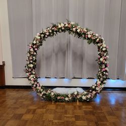 Abundant Flowers And Gifts - Wedding arch