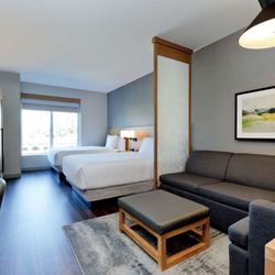 Hyatt Place Kelowna - Guest Room
