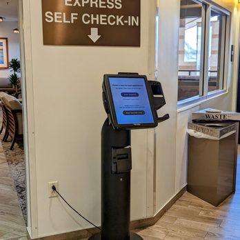 Sharp Rees-Stealy Del Mar - Medical Centers Near Me - Del Mar, California
