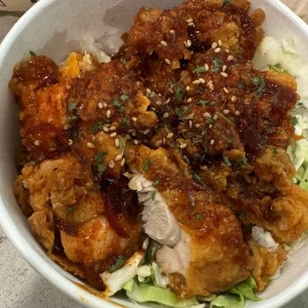 Pelicana Chicken - Cupbob Smokey Hot. $11 Chicken to Rice ratio is ridiculous 1:4 with a few strands of lettuce without dressing. - Korean Near Me - Chino, California