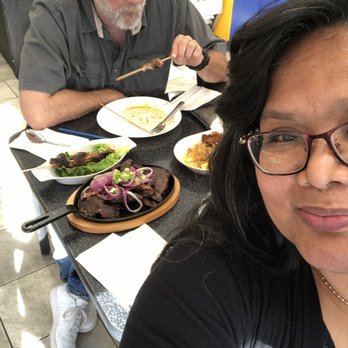 Gracie's Cuisine - Filipino Near Me - Everett, Washington