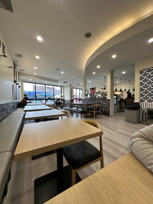 Eaton Cafe by null