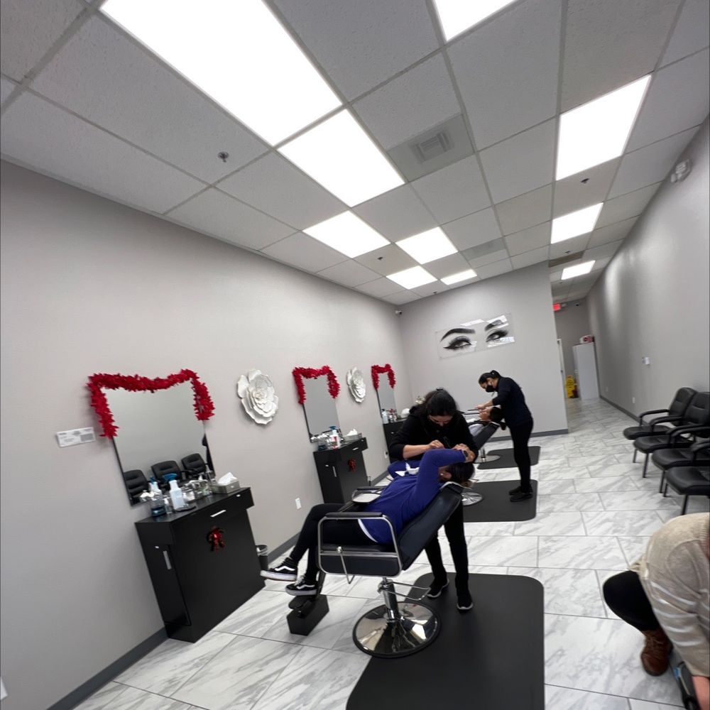 Prime iBrow Threading Logo