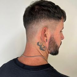 Dye'N 2 Cut It