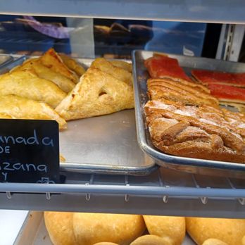 Olivos Bakery And Restaurant - Pastries - Salvadoran Near Me - Torrance, California