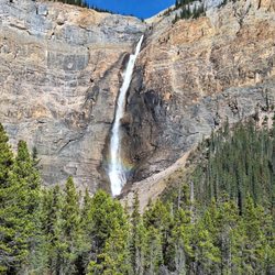 Takakkaw Falls - Rainbow in mist