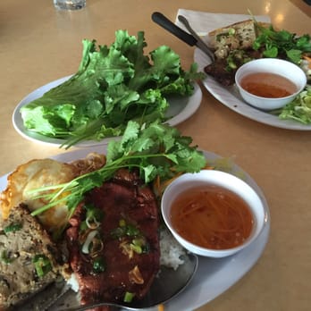 Mai Lee - Com dac biet. You can tell the egg cake is old and dry! - Vietnamese Near Me - Saint Louis, Missouri Mai Lee - Com dac biet. You can tell the egg cake is old and dry! - Vietnamese Near Me - Saint Louis, Missouri