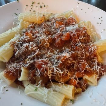 Stellini - Rigatoni Bolognese - Italian Near Me - Hilton Head Island, South Carolina Stellini - Rigatoni Bolognese - Italian Near Me - Hilton Head Island, South Carolina