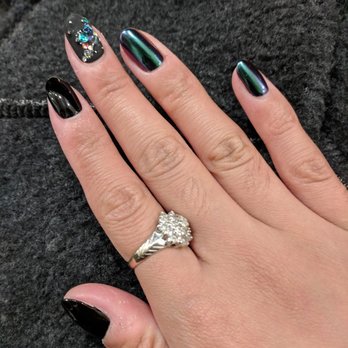 Coco Nails art - Mixed chrome/matte/regular black - Nail Salons Near Me - New York, New York Coco Nails art - Mixed chrome/matte/regular black - Nail Salons Near Me - New York, New York
