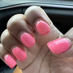 Holly Nail & Spa