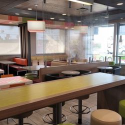 McDonald's - Dining room