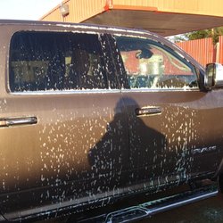 Main street Car wash - Went thru cycle good till time to rinse off polish then it hung up and would not finish..  $15 lost