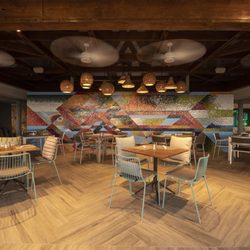 Las Palmas Restaurant - Modern Desing