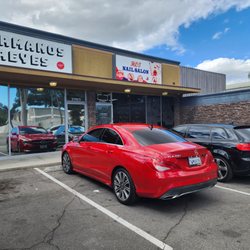 KRISTIN NAIL SPA - Next to liquor store, Hermanos and tacos reyes