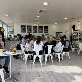 Vlove coffee - Sometimes big groups of tweens come to chill - Coffee & Tea Near Me - Virginia Beach, Virginia