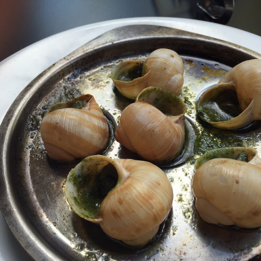 Les Ondes - Escargot - Brasseries Near Me - Paris, 75 Les Ondes - Escargot - Brasseries Near Me - Paris, 75