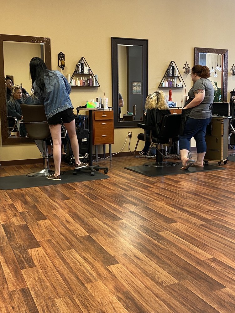 Creative Hair Studio II Image