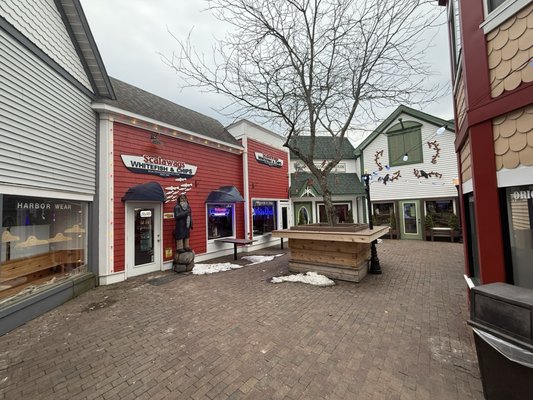 Scalawags Whitefish & Chips by null