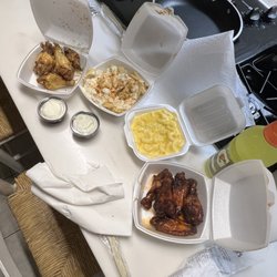 Billy Ray's Wings & Things - Cilantro lime wings, cajun ranch fries, Mac & cheese, honey hot wings
