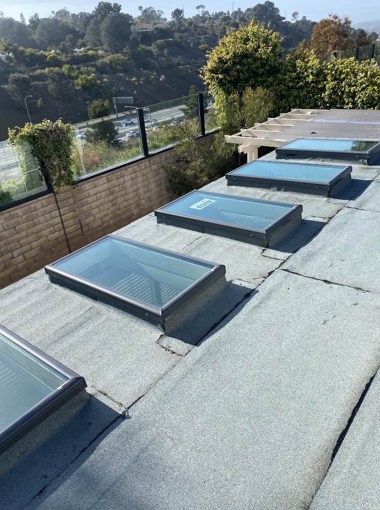 Slide of Roof Expert