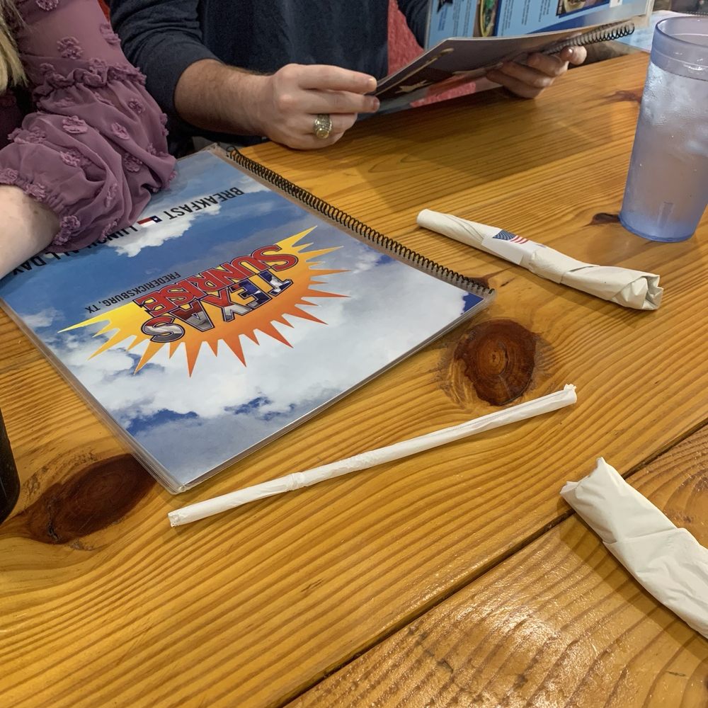 Menu and table. Menu and table.