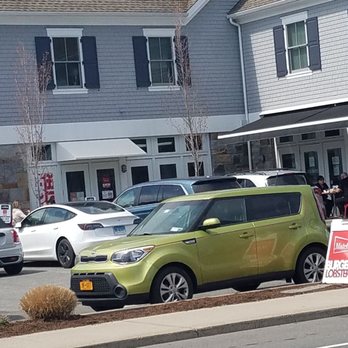 Match Burger Lobster - Hard to spot - no outdoor signage is visible except for the door logo which you can't see from the street. Tiny sidewalk sign barely helps - New American Near Me - Westport, Connecticut