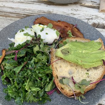Blueys Kitchen - Blueys Breakfast - Cafes Near Me - Santa Monica, California