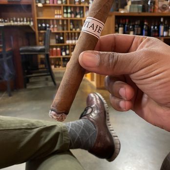 TOWNE CENTRE TOBACCO & WINE - Updated May 2026 - 10 Photos & 25 Reviews -  1173 Oakland Market Rd, Mount Pleasant, South Carolina - Tobacco Shops -  Phone Number