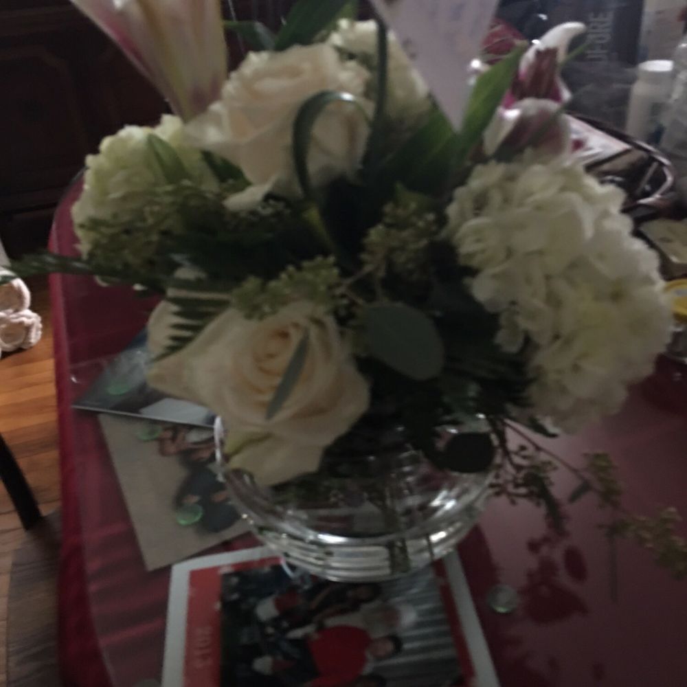 Cielo's Floral Designs - Florists Near Me - Passaic, New Jersey