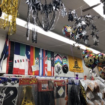 Doolin's - Party Supplies Near Me - Chicago, Illinois