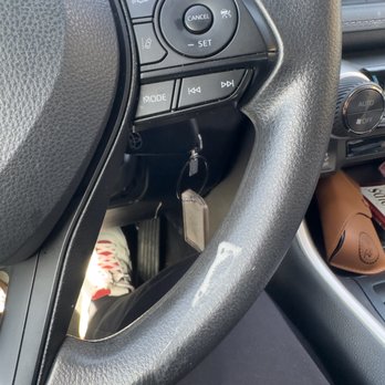 Fox Rent A Car - steering wheel - Car Rental Near Me - Las Vegas, Nevada