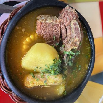 El Mayoral Restaurant & Grill - Sancocho de Costilla - Colombian Near Me - Miami, Florida El Mayoral Restaurant & Grill - Sancocho de Costilla - Colombian Near Me - Miami, Florida