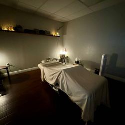 TOCCA Japanese Shiatsu Salon