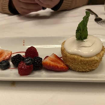 Ruth's Chris Steak House - Cheesecake - Steakhouses Near Me - Princeton, New Jersey
