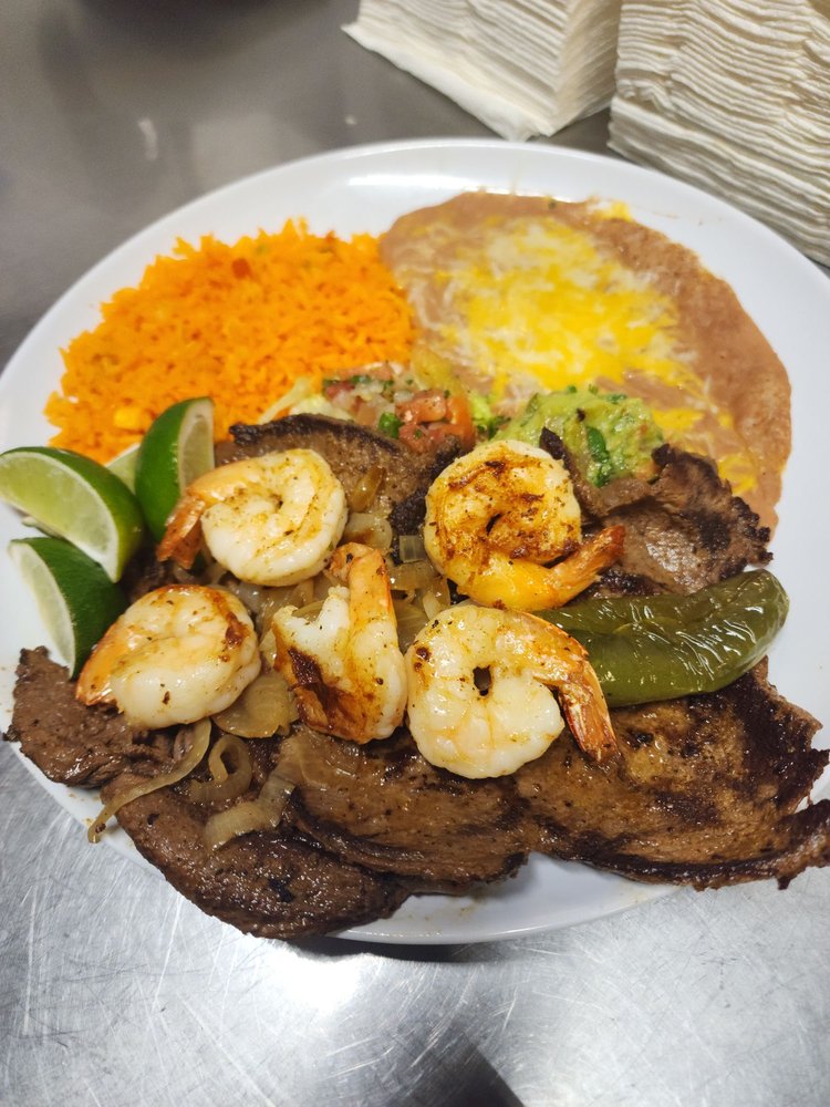 Taqueria El Compita: A Review of the Street Food Sensation Taking America by Storm