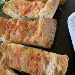 Cachitos - Pan con tomate