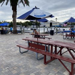 MacRae's of Homosassa - Seating