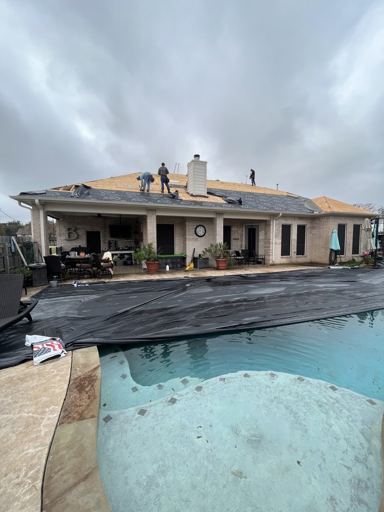 Slide of Norvell Roofing and Construction